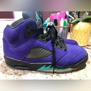 Alternative Grape Retro 5 Air Jordans